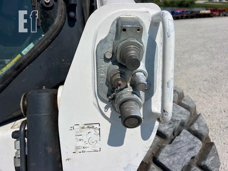 2023-bobcat-s770-image-11