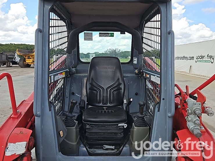 2021-takeuchi-tl8r2-image-25