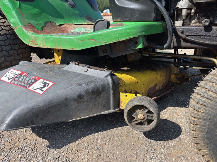 john-deere-la135-image-10