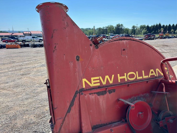 new-holland-28-image-9