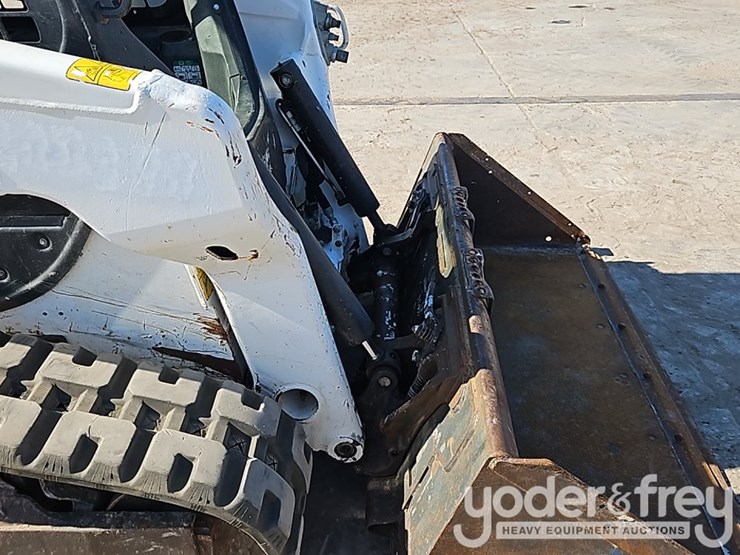 2021-bobcat-t62-image-12