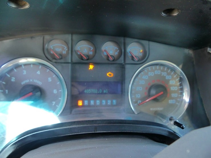 2010-ford-f150-xlt-image-14