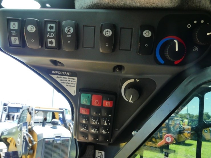 deere-333g-image-16