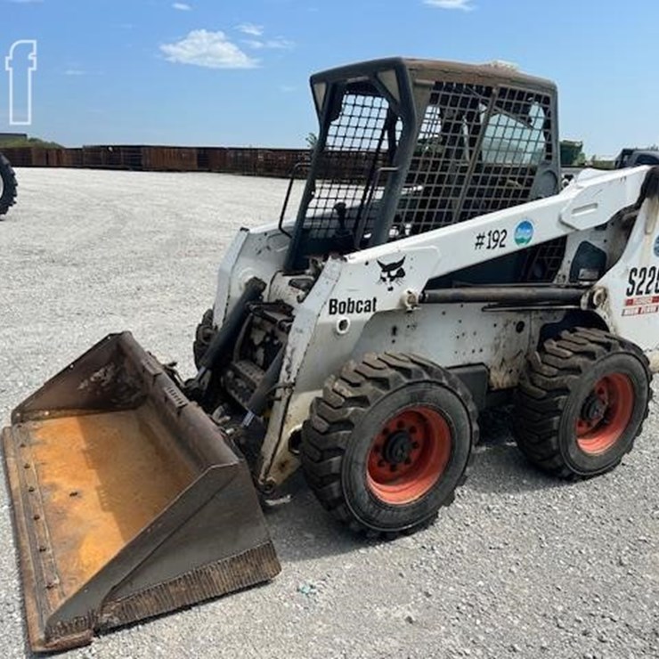 BOBCAT S220