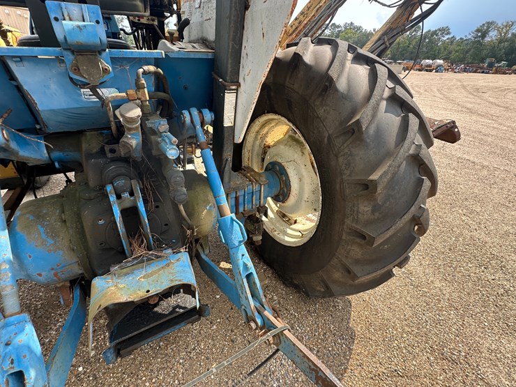ford-6640-image-59