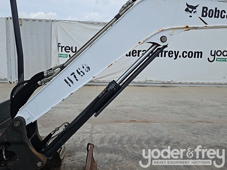 2018-bobcat-e35-image-15