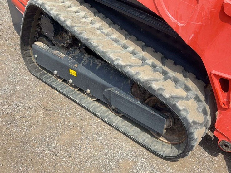 2019-kubota-svl65-2-image-9
