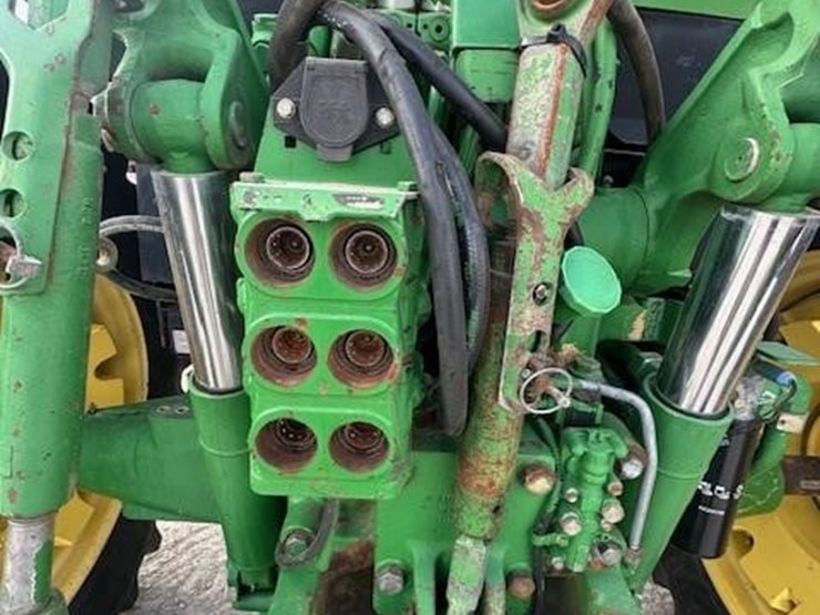 john-deere-7410-image-5