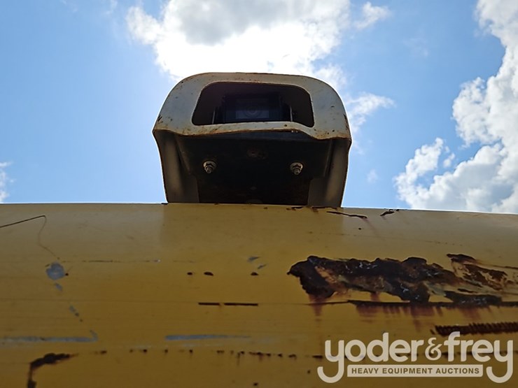 2017-kobelco-sk210-lc-10-image-28
