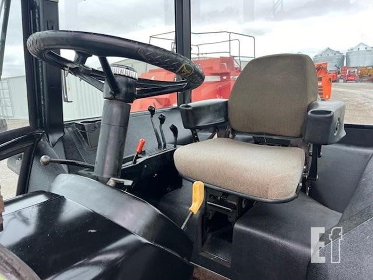 john-deere-4230-image-31