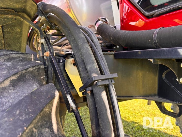 2019-case-ih-patriot-4440-image-75