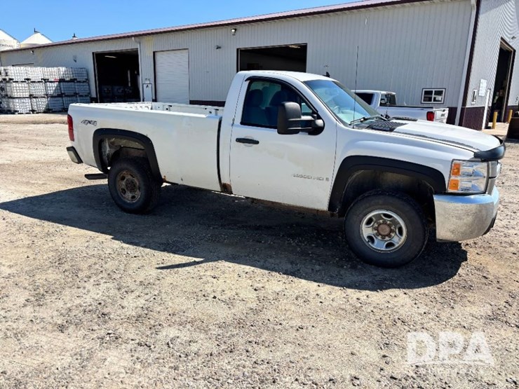 2008-chevrolet-2500-image-6