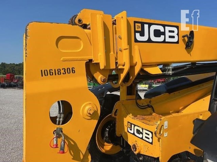 2016-jcb-507-42-image-15
