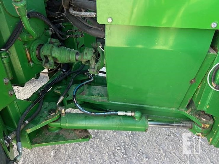 1996-john-deere-8870-image-32