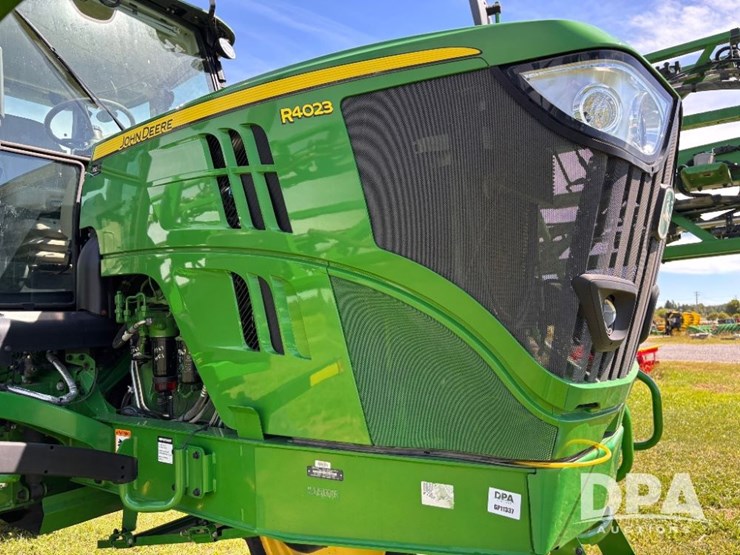 2020-john-deere-r4023-image-40