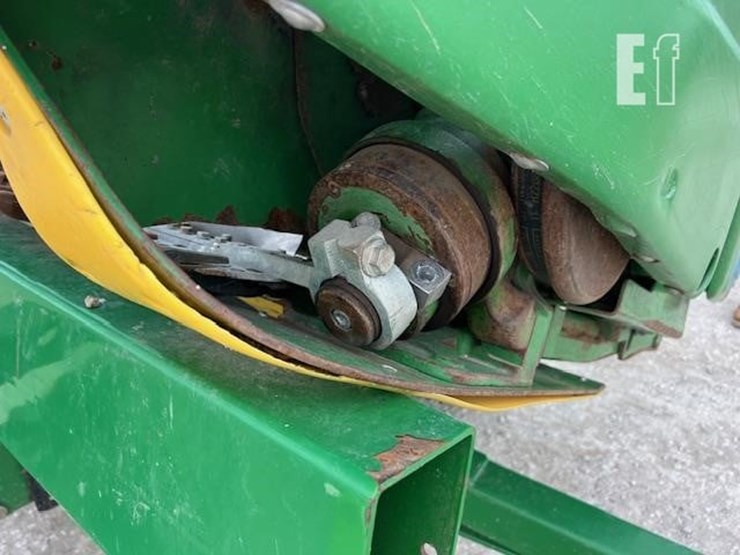 2009-john-deere-635f-image-20