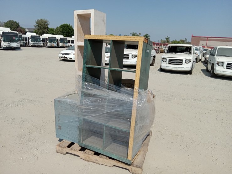 lot#---3-pallets-of-miscellaneous-items-image-2
