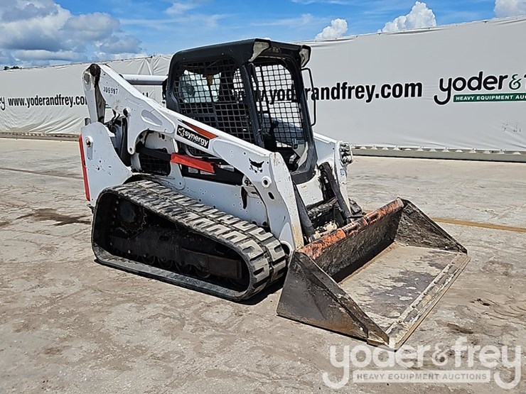 2019-bobcat-t740-image-7
