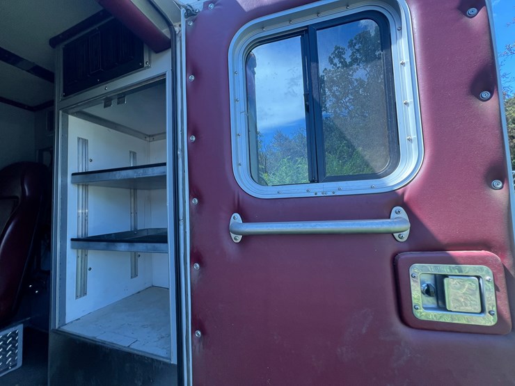ford-e450-image-14
