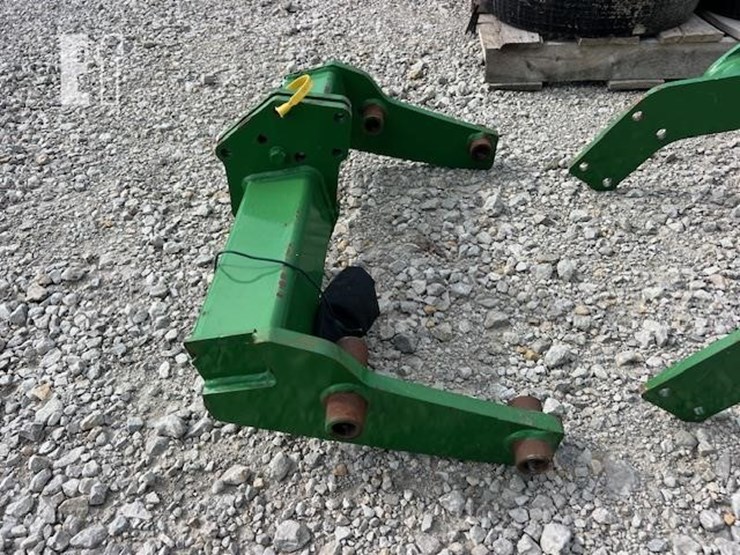 john-deere-150-image-2