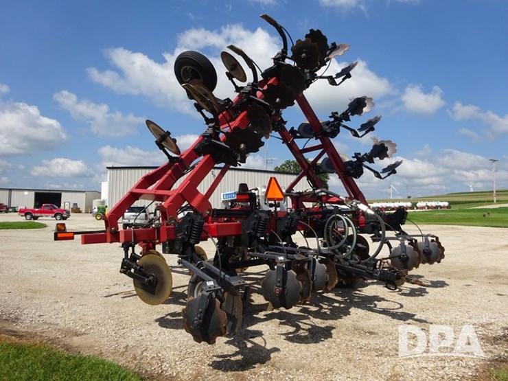 case-ih-5300-image-35