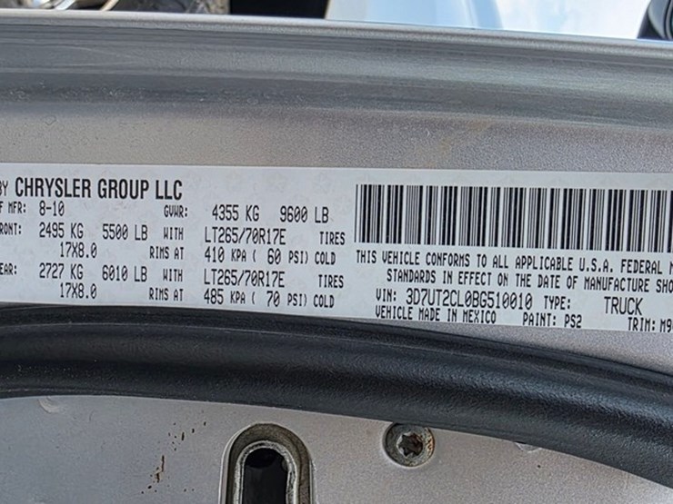 2011-dodge-2500-image-5