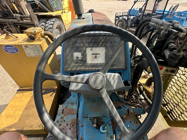 ford-6640-image-28