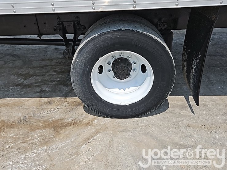 2017-international-durastar-4300-image-17