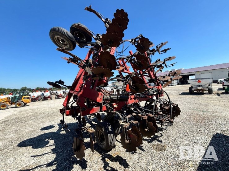 case-ih-5300-image-12
