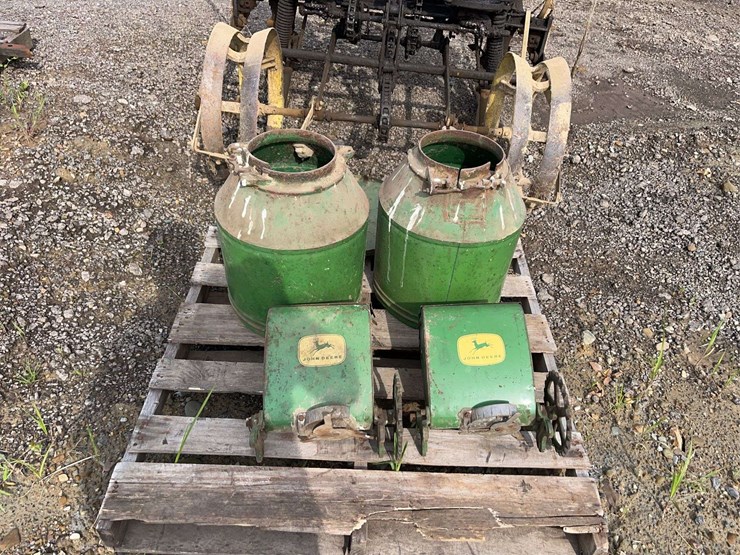 john-deere-447-image-6