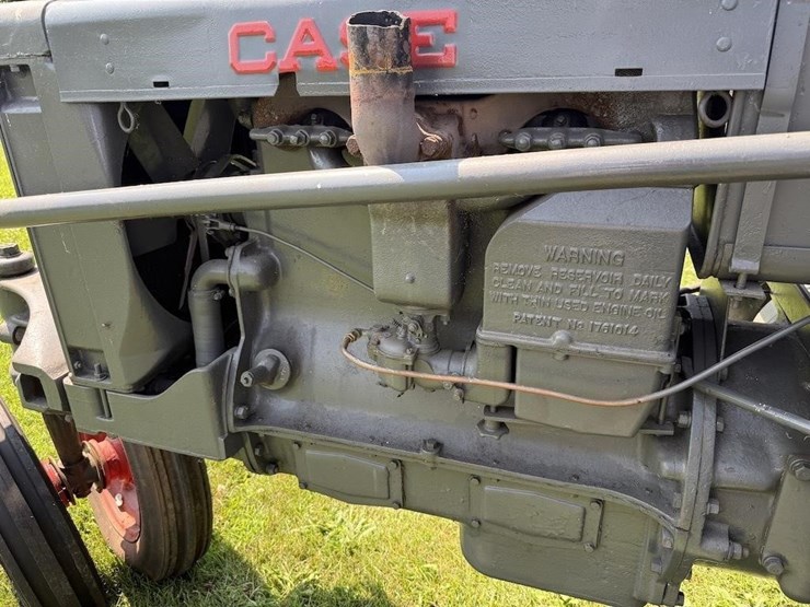case-cc-tractor-image-8