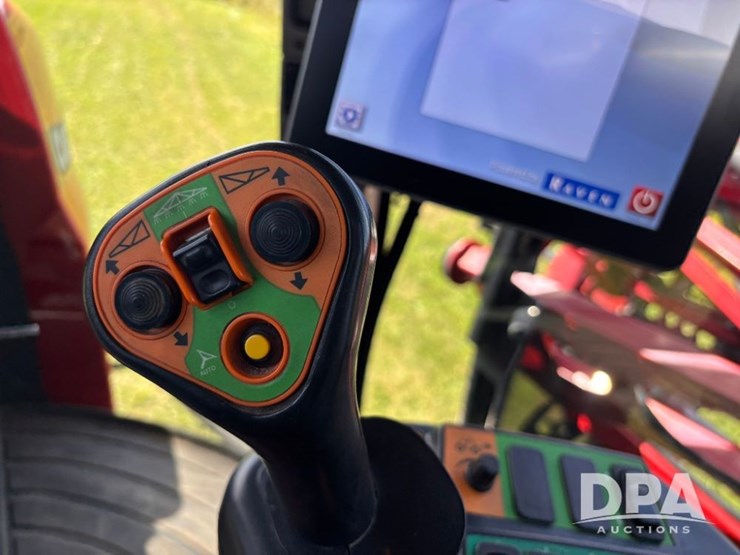 2019-case-ih-patriot-4440-image-127