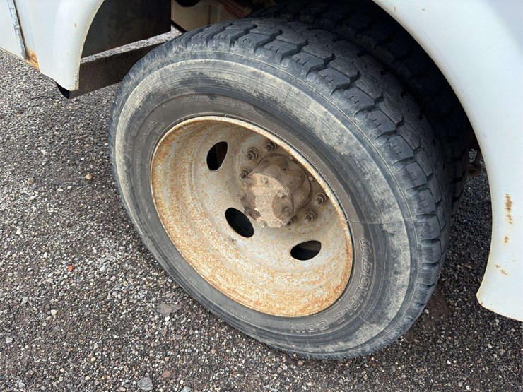 2007-ford-f450-image-14
