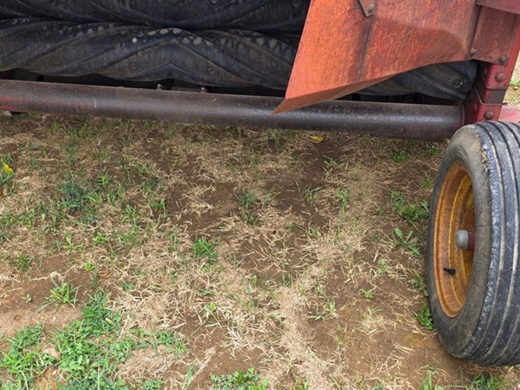 new-holland-474-image-11