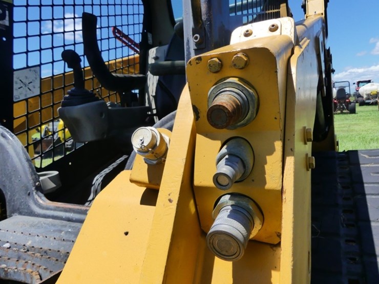 caterpillar-259d-image-12