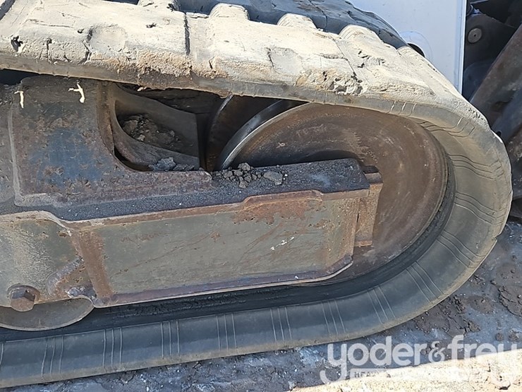 2018-bobcat-t590-image-9