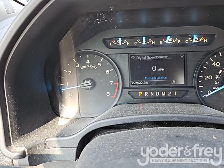 2018-ford-f150-image-30
