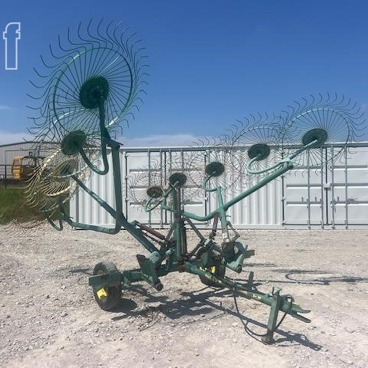 1999 JOHN DEERE 702