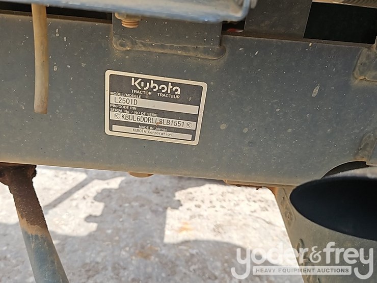 2020-kubota-l2501d-image-25