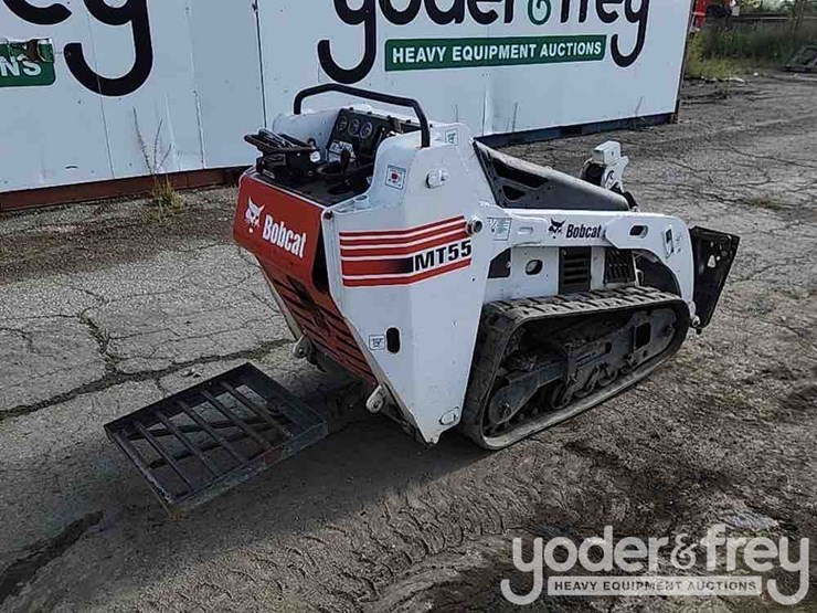 2011-bobcat-mt55-image-4