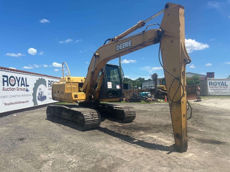 2006-deere-120c-image-5