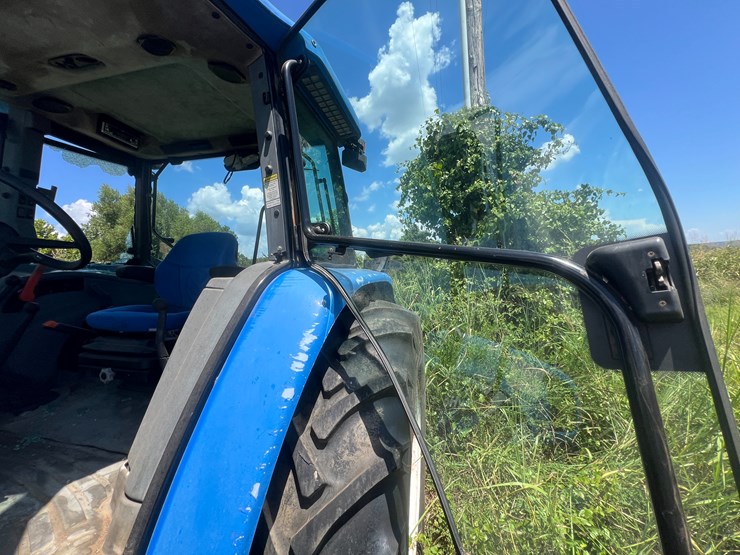 new-holland-tl100a-image-21