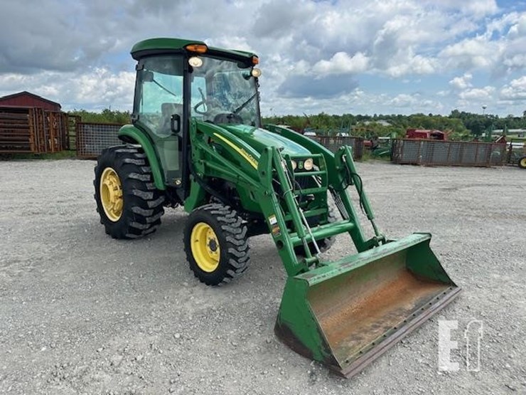 2011-john-deere-4720-image-10