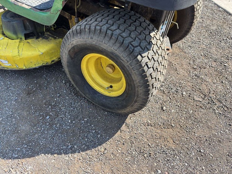 john-deere-la135-image-5
