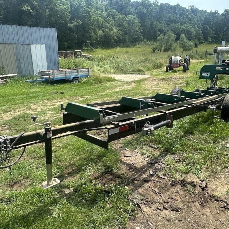 2022 Woodland Mills HM122-7 Saw Mill