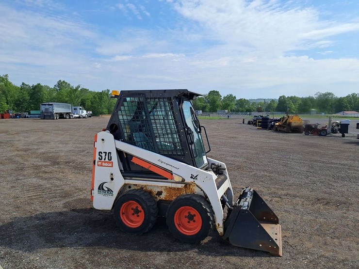 2016-bobcat-s70-image-2