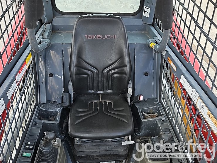 2021-takeuchi-tl8r2-image-26