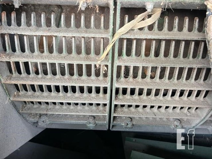 2011-john-deere-9770-sts-image-52