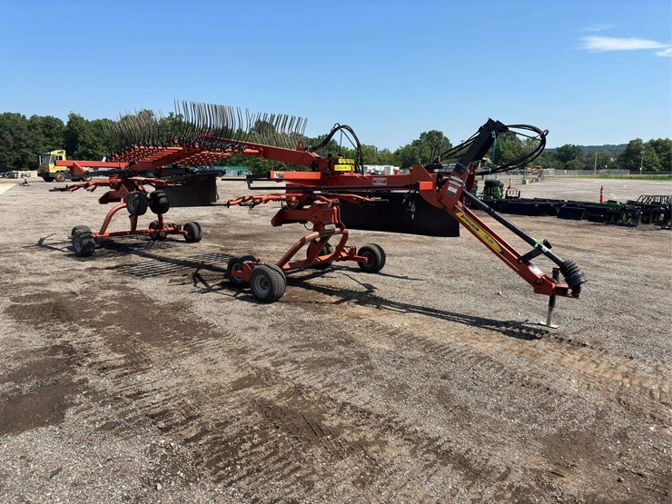 pequa-double-basket-rotary-rake-image-2