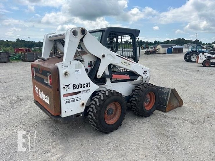 2010-bobcat-s650-image-5